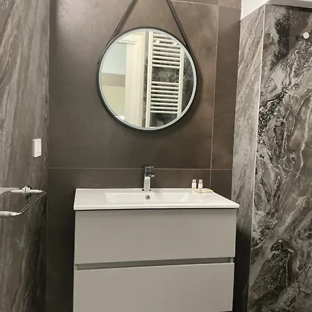 Moira Luxury Appartament דירה