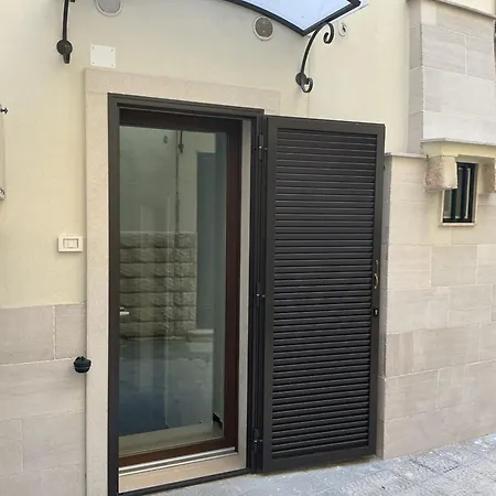 Moira Luxury Appartament * ביטונטו